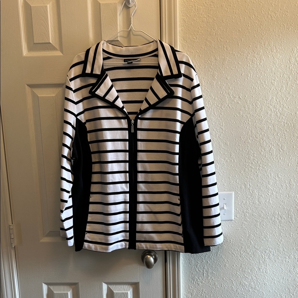 Karen Scott Black and White Striped Top